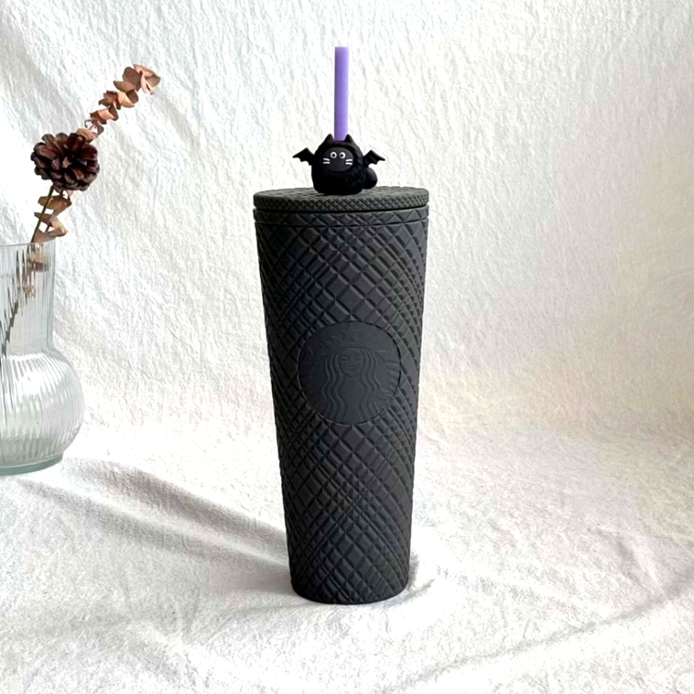 Starbucks 2023 Taiwan Matte Grey Jeweled Cup 24 oz/710 ml